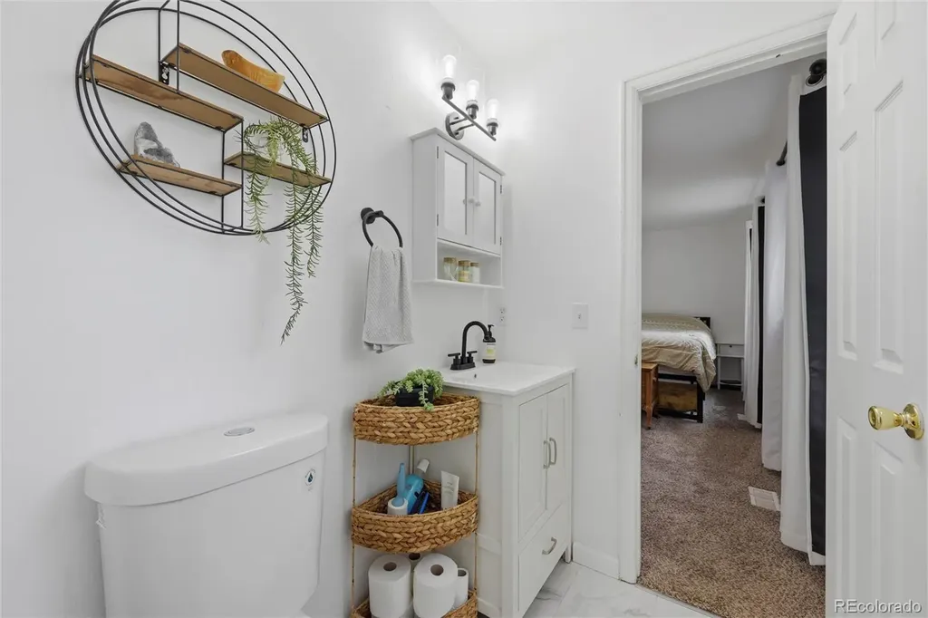6317 S Johnson Street Littleton CO 80123