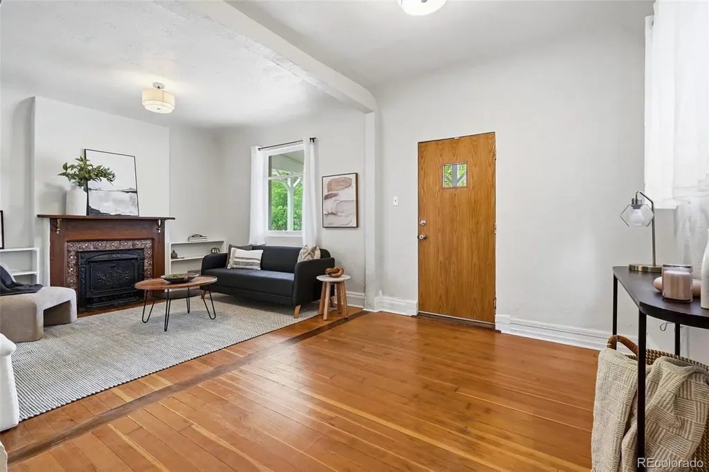3336 W Hayward Place Denver CO 80211