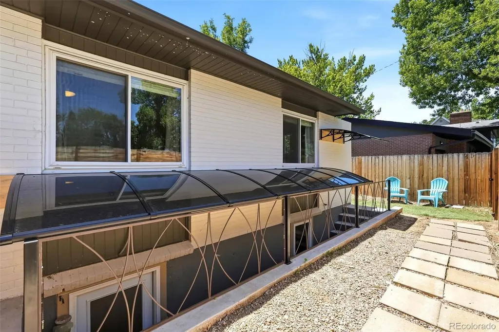 12220 W 60th Avenue Arvada CO 80004