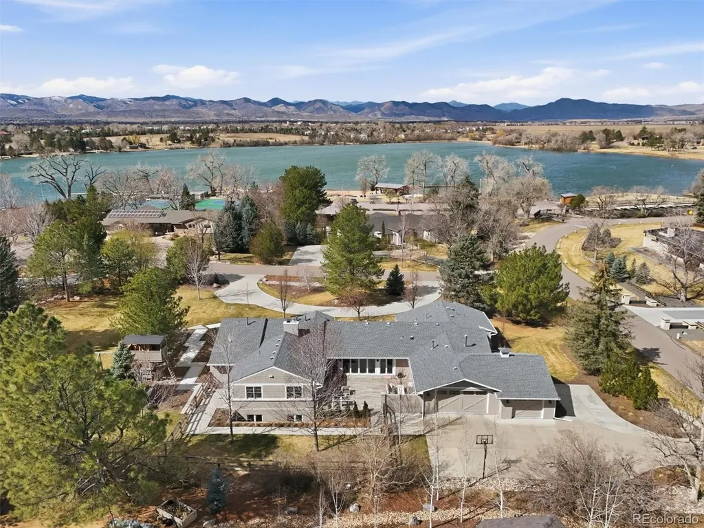 5420 Lakeshore Drive Littleton CO 80123