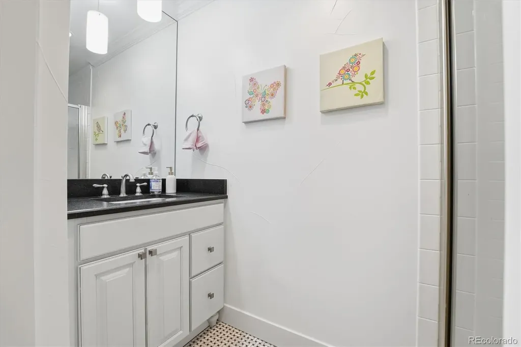 5420 Lakeshore Drive Littleton CO 80123
