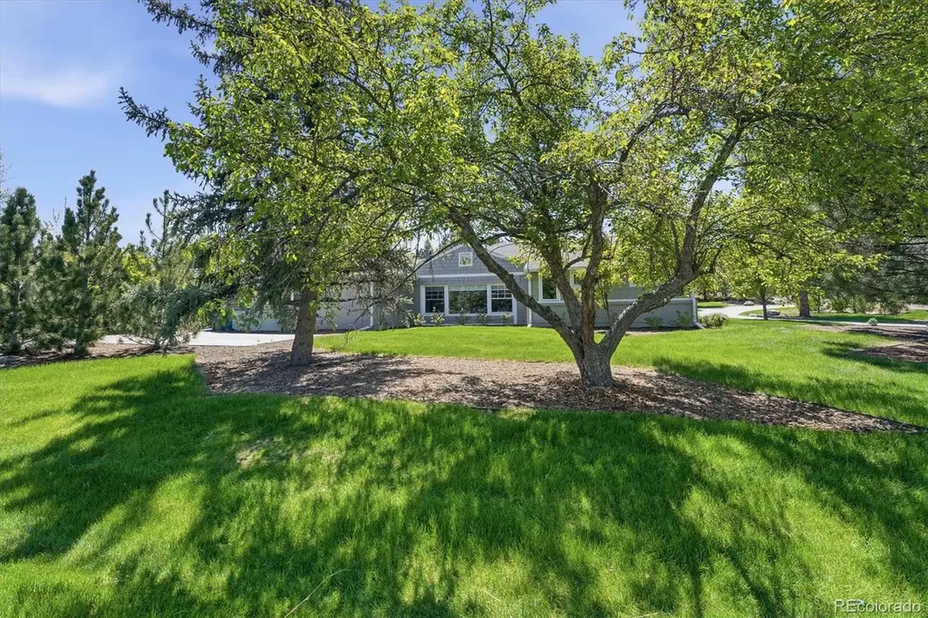 5420 Lakeshore Drive Littleton CO 80123