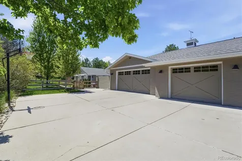 5420 Lakeshore Drive Littleton CO 80123