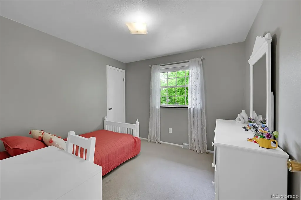 7439 S Depew Street Littleton CO 80128