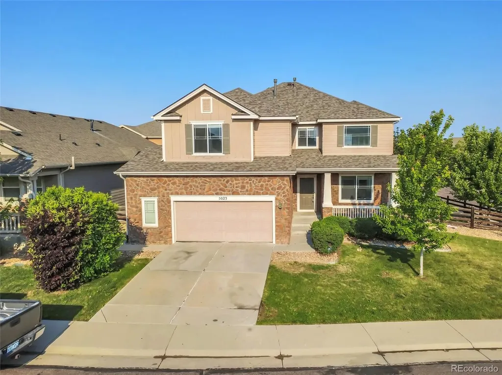 5023 S Shawnee Street Aurora CO 80015