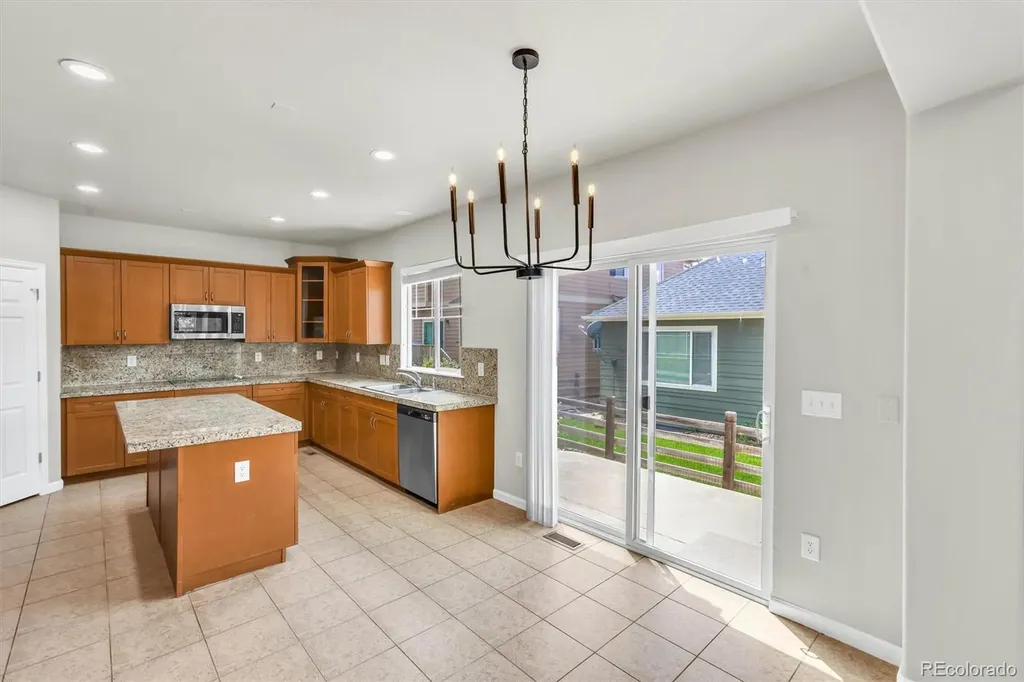 5023 S Shawnee Street Aurora CO 80015