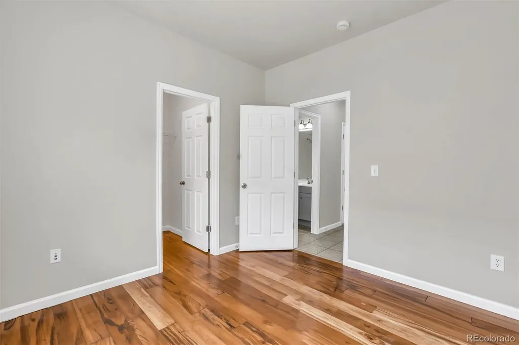 5023 S Shawnee Street Aurora CO 80015