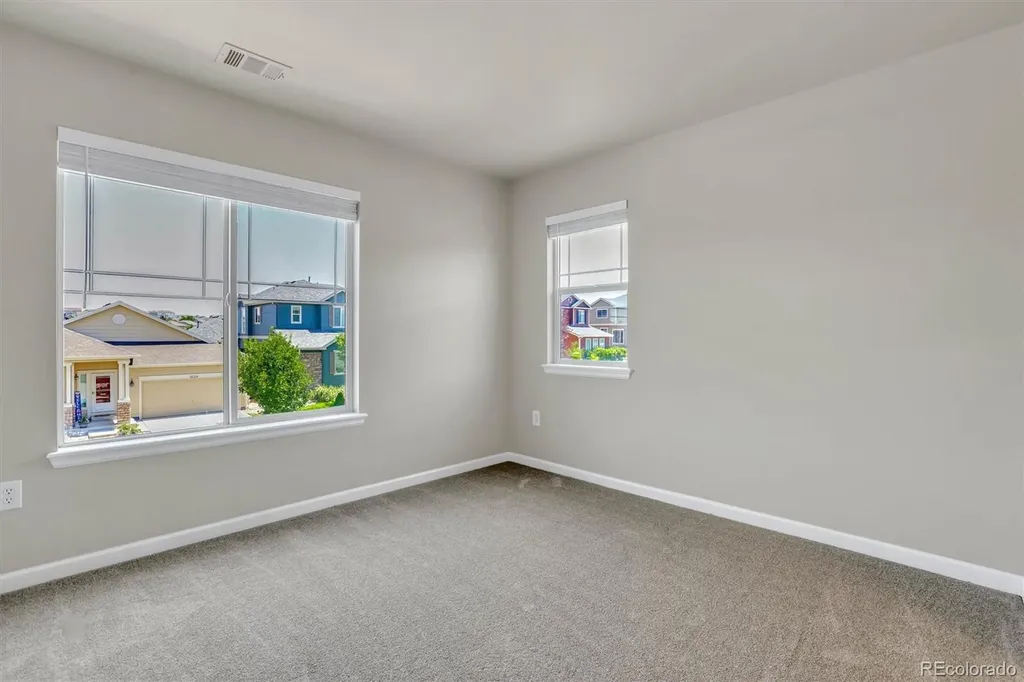 5023 S Shawnee Street Aurora CO 80015