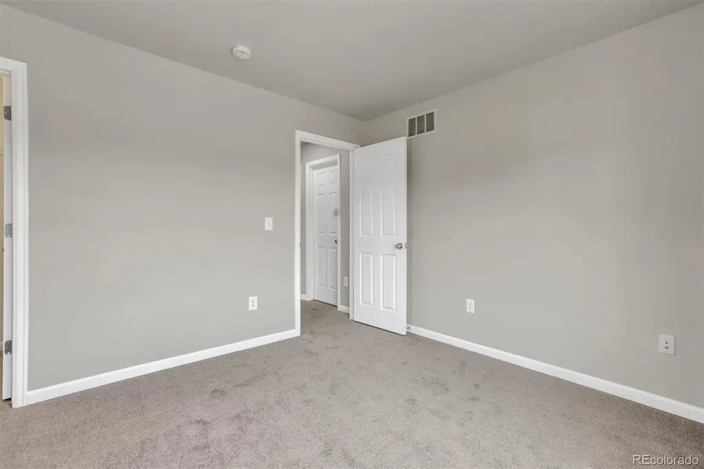 5023 S Shawnee Street Aurora CO 80015