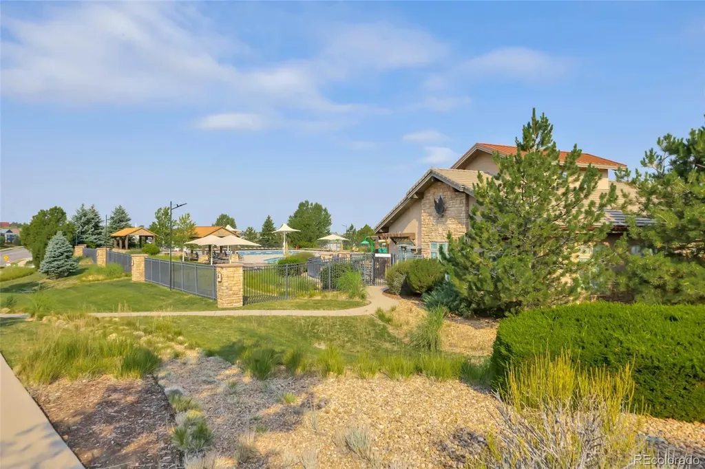 5023 S Shawnee Street Aurora CO 80015