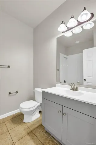 5023 S Shawnee Street Aurora CO 80015