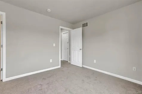 5023 S Shawnee Street Aurora CO 80015