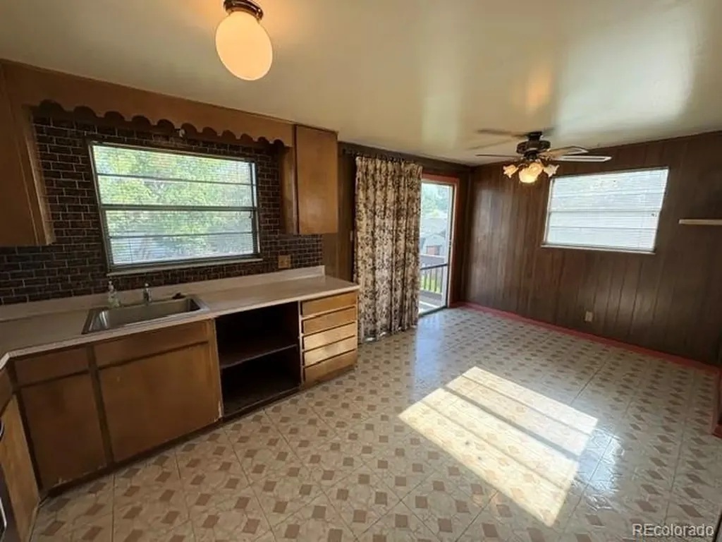1461 Phillips Drive Denver CO 80233
