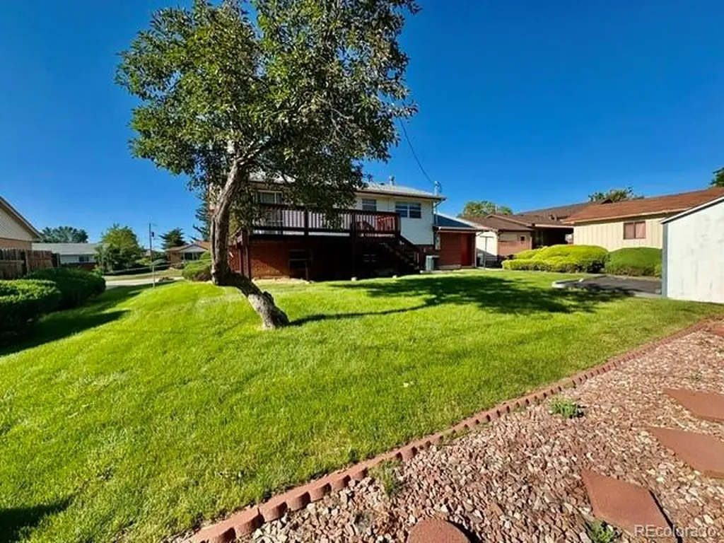 1461 Phillips Drive Denver CO 80233