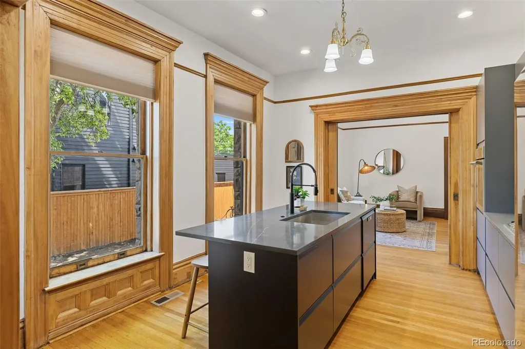 1444 Stuart Denver CO 80204