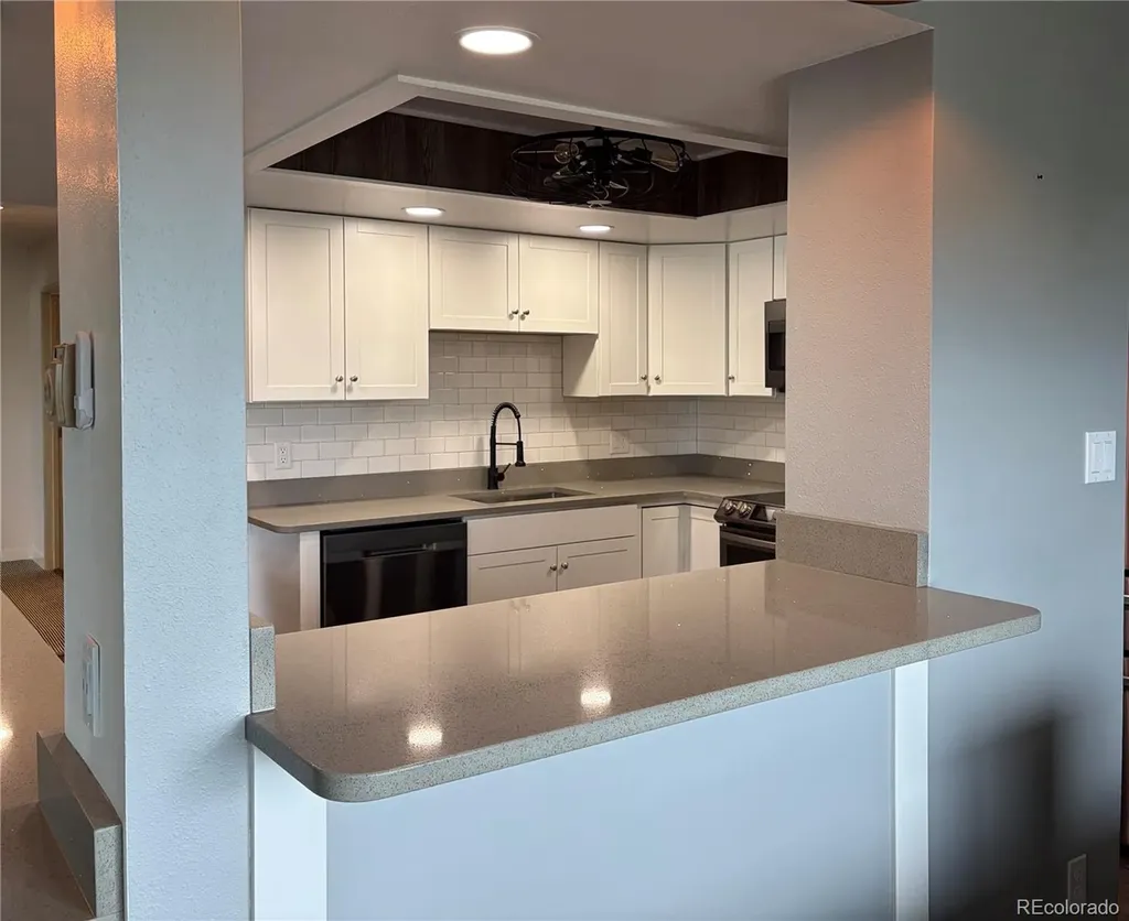 13800 E Marina Drive Aurora CO 80014