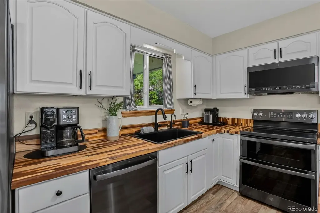 6937 Pierce Street Arvada CO 80003