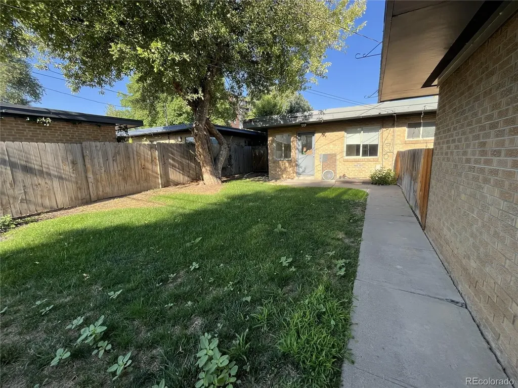 860 Dahlia Street Denver CO 80220