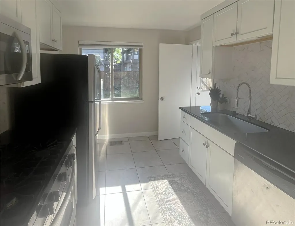 860 Dahlia Street Denver CO 80220