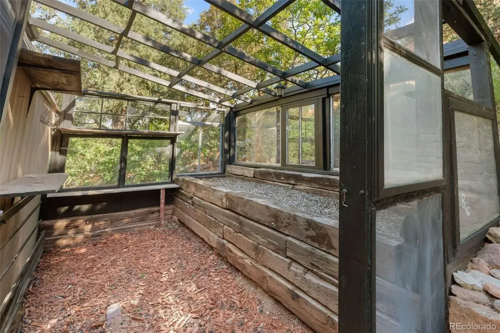 215 Washington Avenue Manitou Springs CO 80829