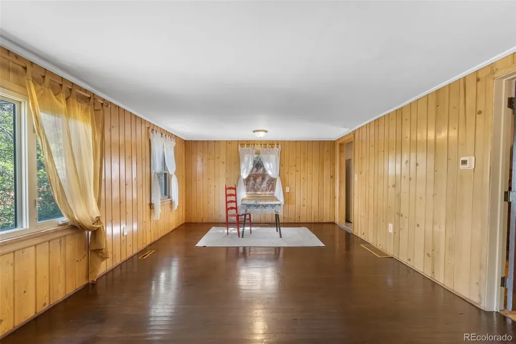 215 Washington Avenue Manitou Springs CO 80829