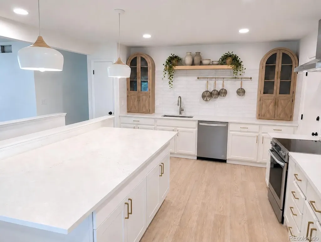 4655 S Akron Greenwood Village CO 80111