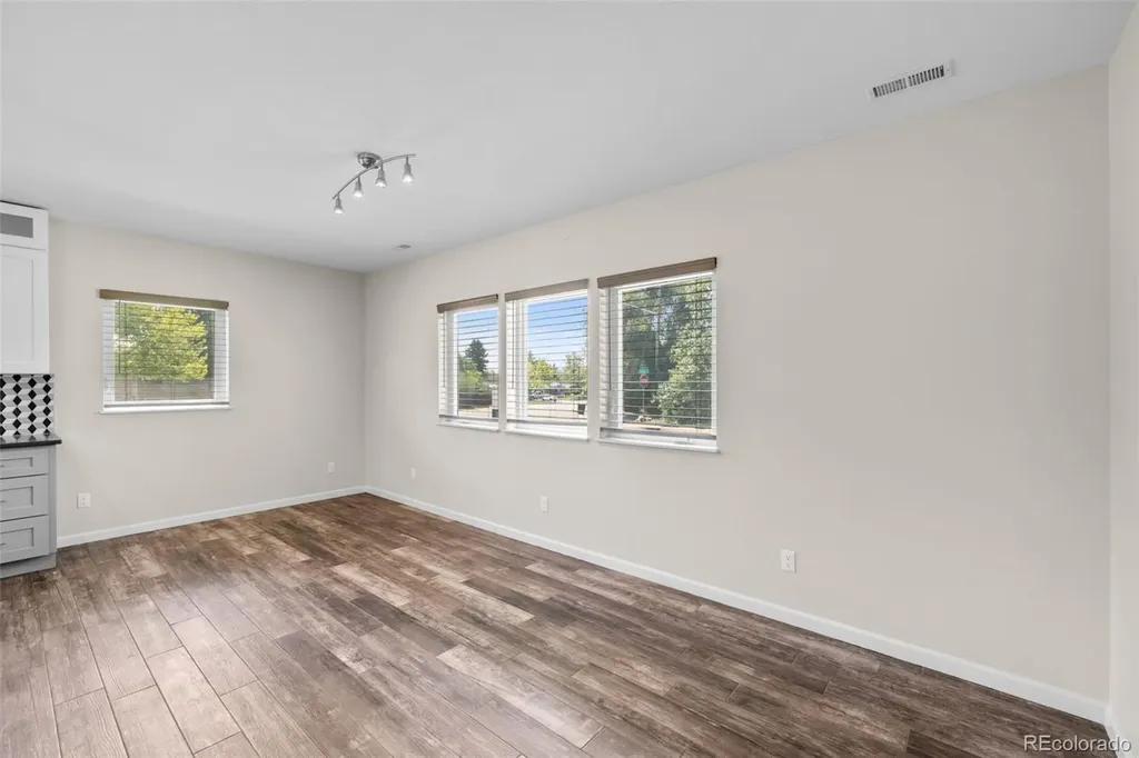 3301 W Union Avenue Englewood CO 80110