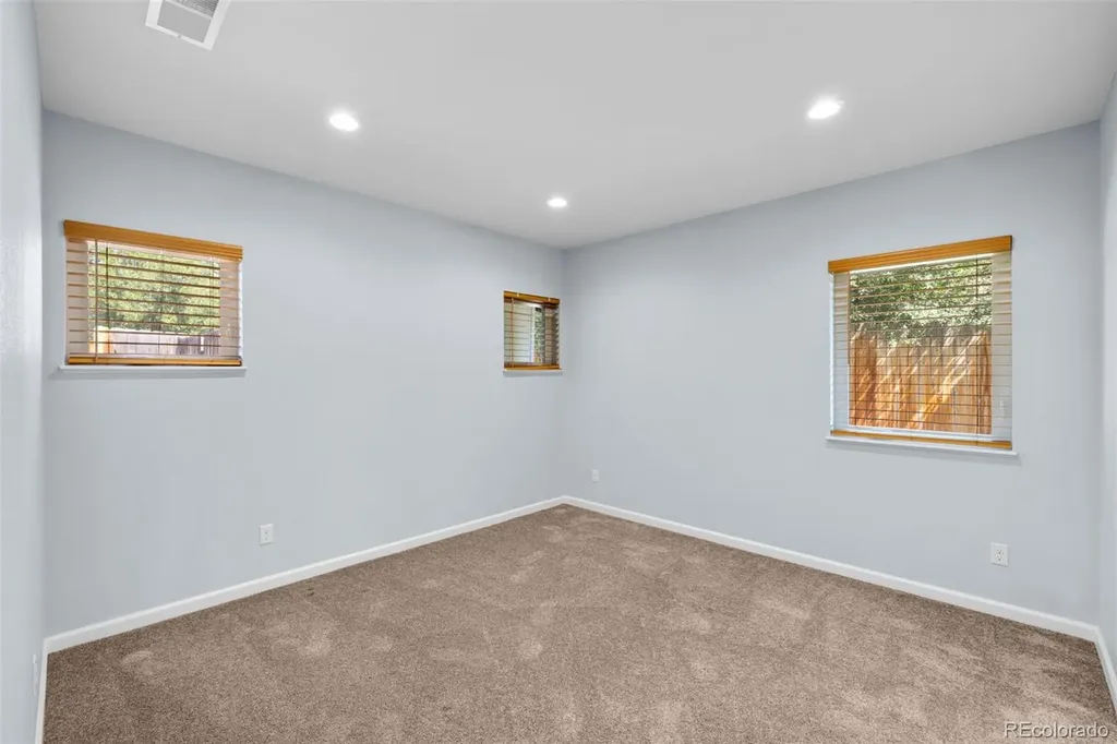 3301 W Union Avenue Englewood CO 80110
