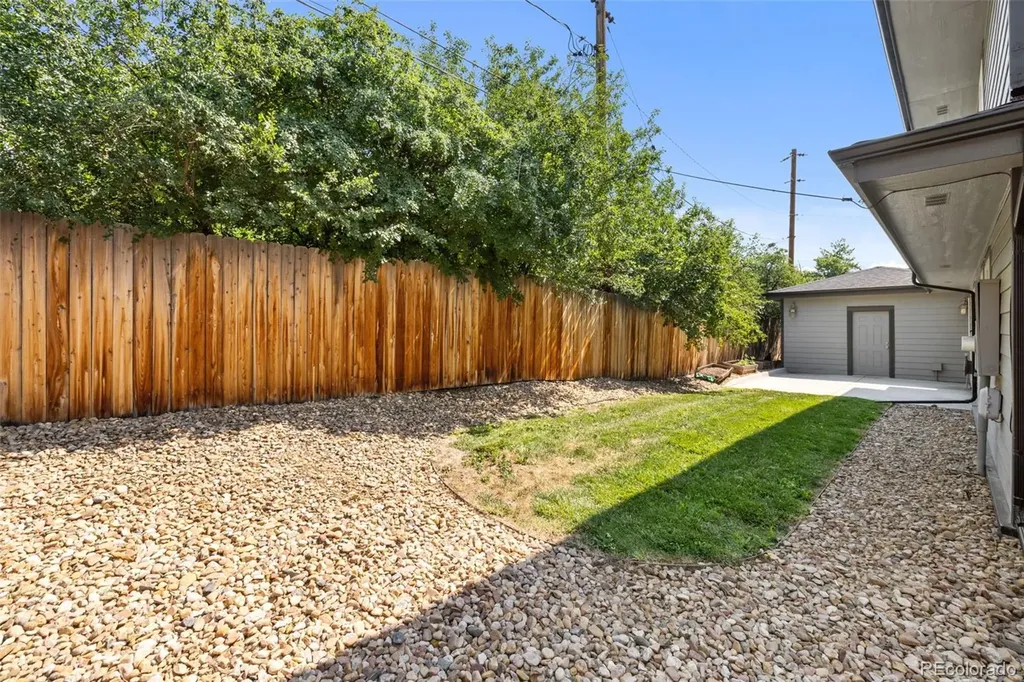3301 W Union Avenue Englewood CO 80110
