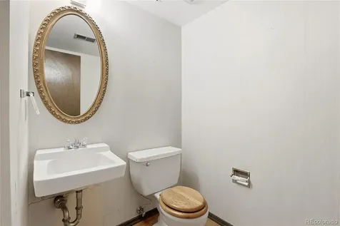 2009 S Macon Way Aurora CO 80014