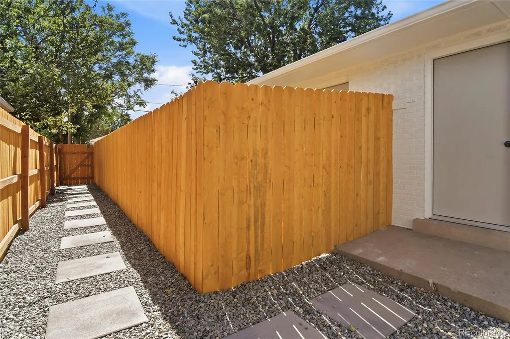 3662 Grape Street Denver CO 80207