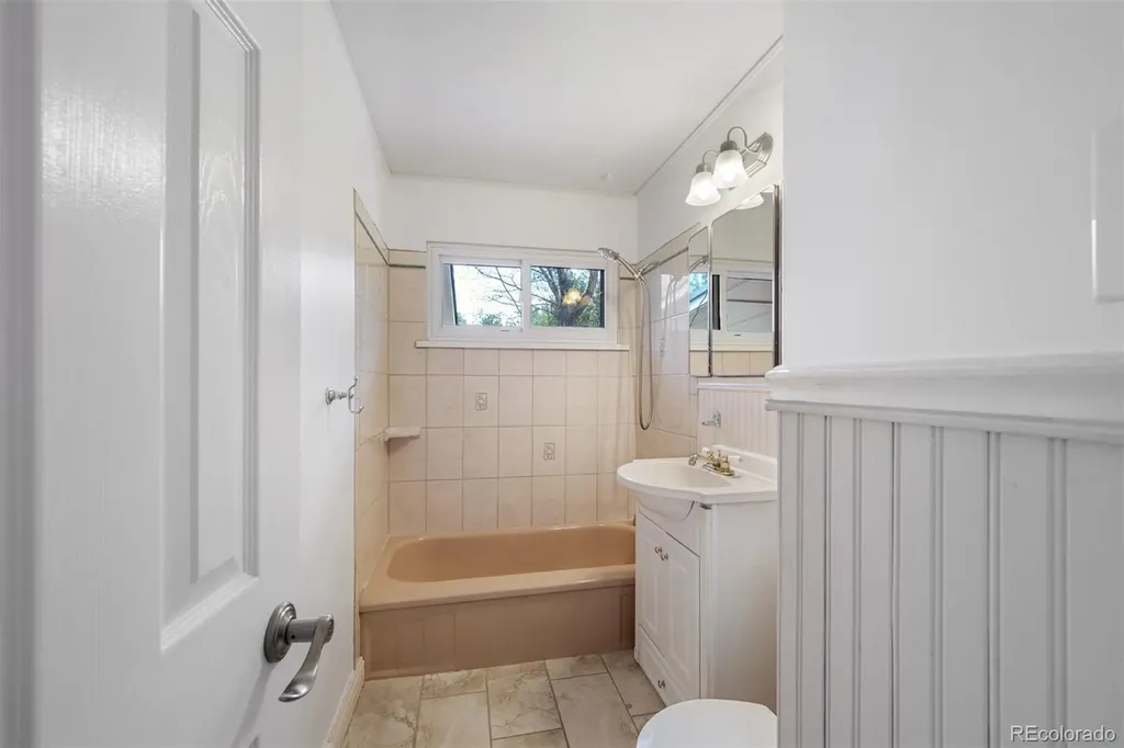 1630 S Forest Street Denver CO 80222