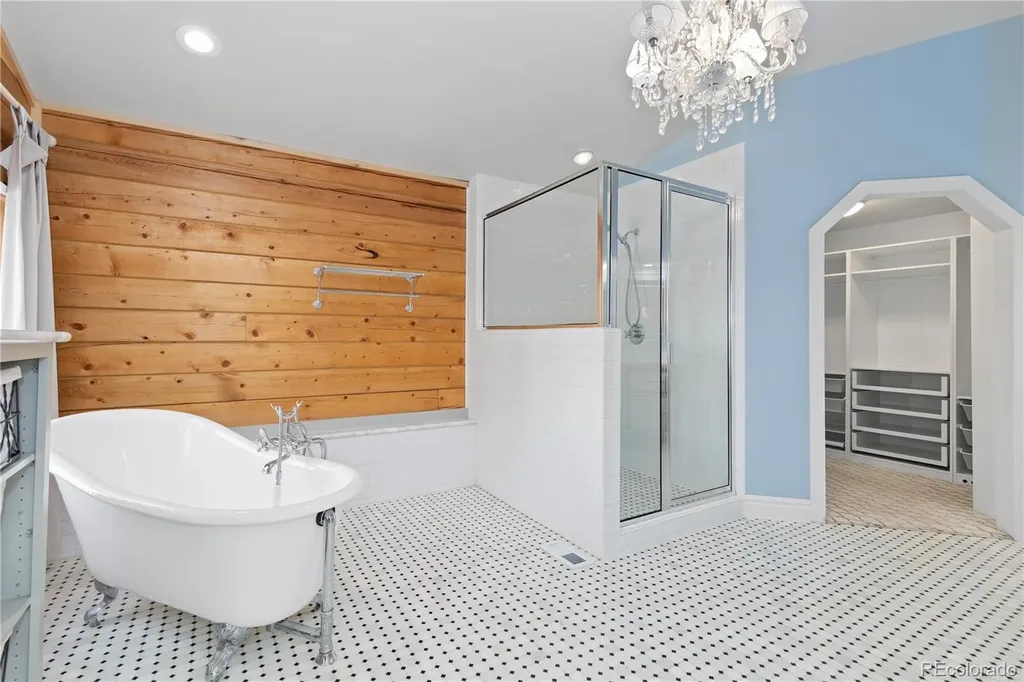 1910 Wildhorn Road Florissant CO 80816