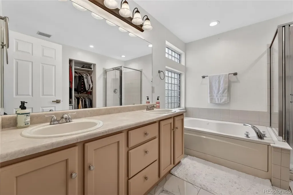 5076 Ceylon Street Denver CO 80249