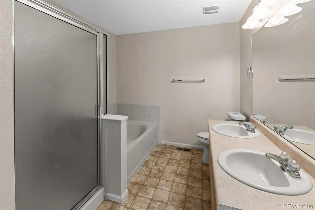 619 S Norfolk Way Aurora CO 80017