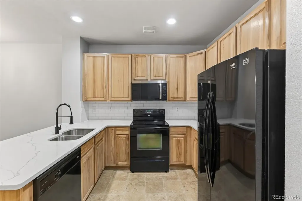 619 S Norfolk Way Aurora CO 80017