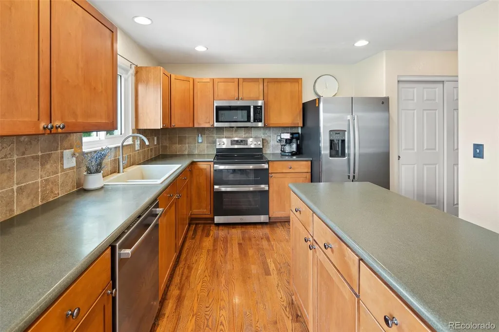 7163 Orchard Avenue Longmont CO 80504