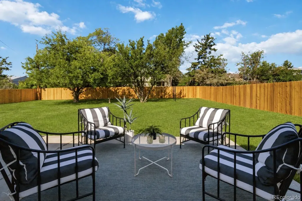 7637 Quay Street Arvada CO 80003