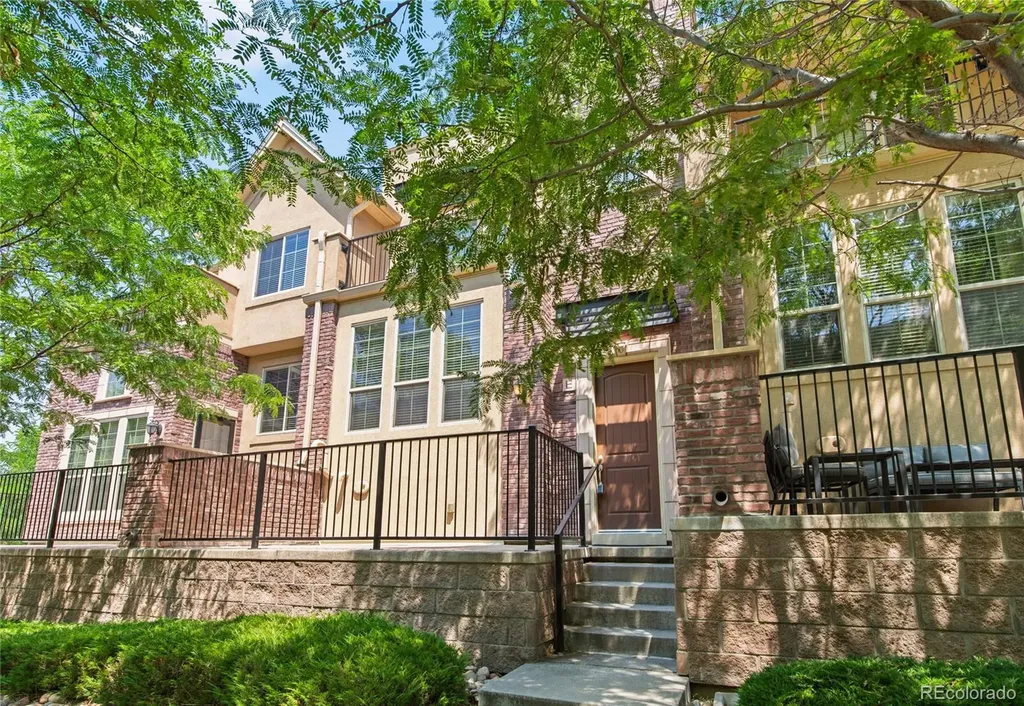 9456 Rockhurst Street Littleton CO 80129