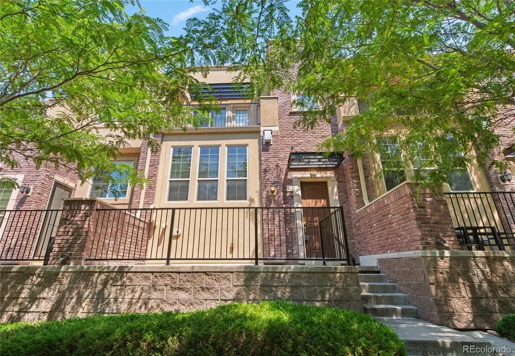 9456 Rockhurst Street Littleton CO 80129