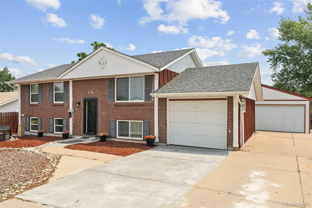 8358 Charles Way Denver CO 80221