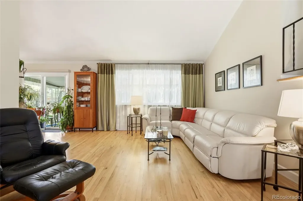 12946 E 2nd Avenue Aurora CO 80011