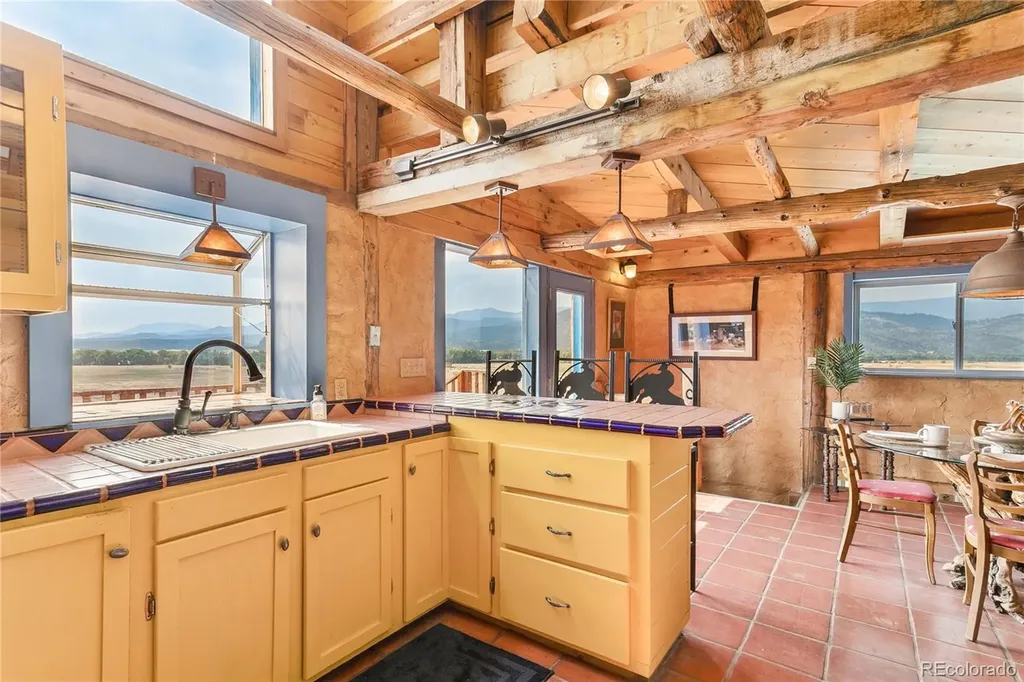 6135 County Road 15 South Fork CO 81154
