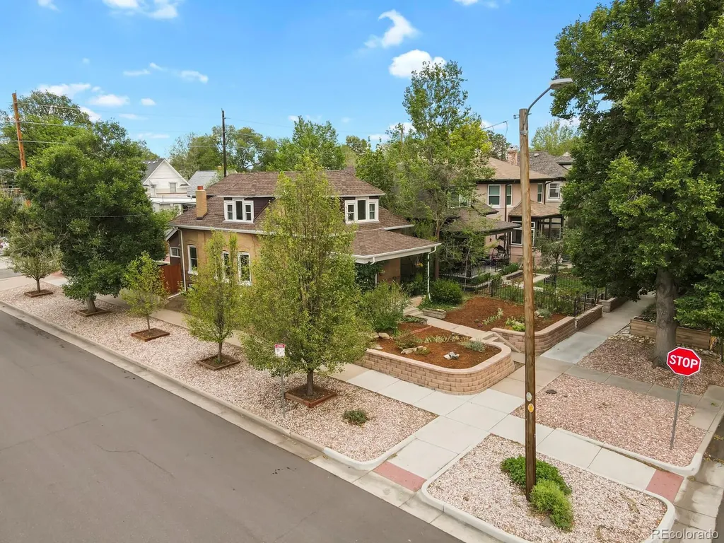 2952 N Vine Street Denver CO 80205