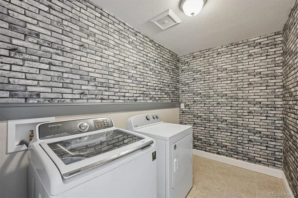8551 Orchard Way Arvada CO 80007