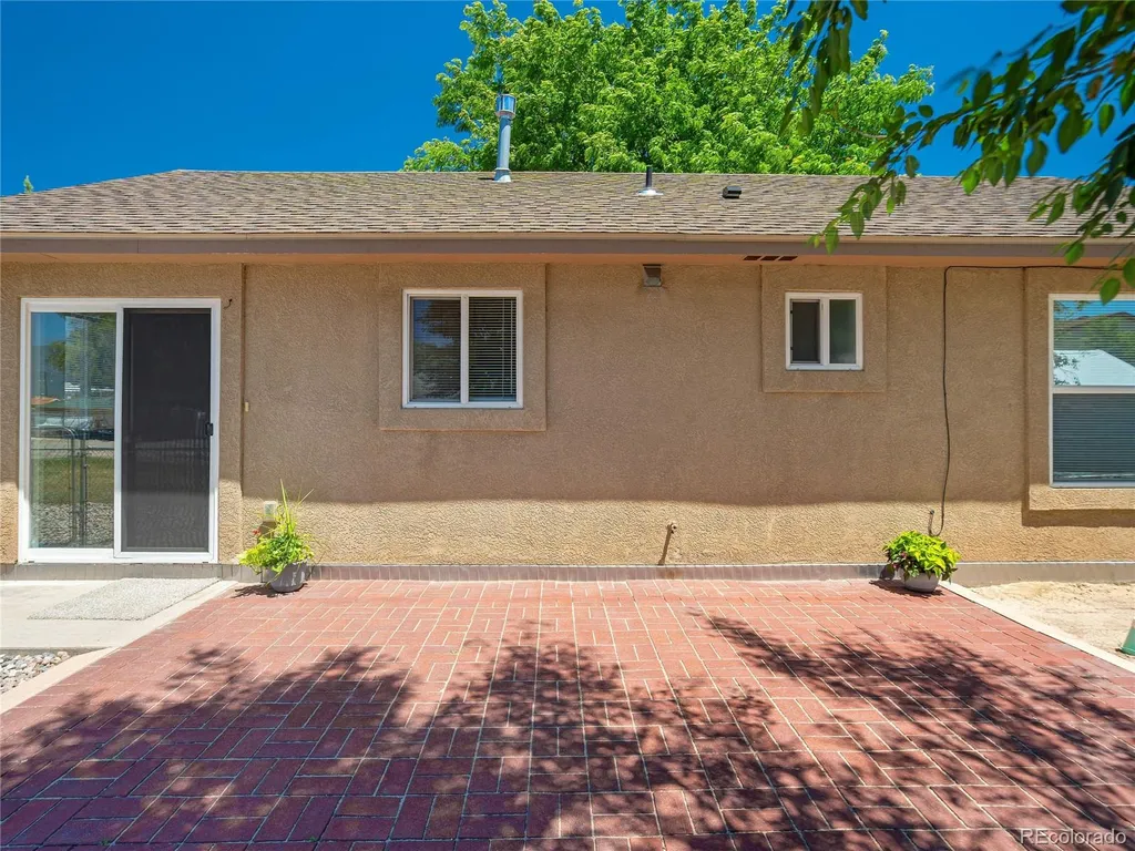 3025 Grandview Street Colorado Springs CO 80907