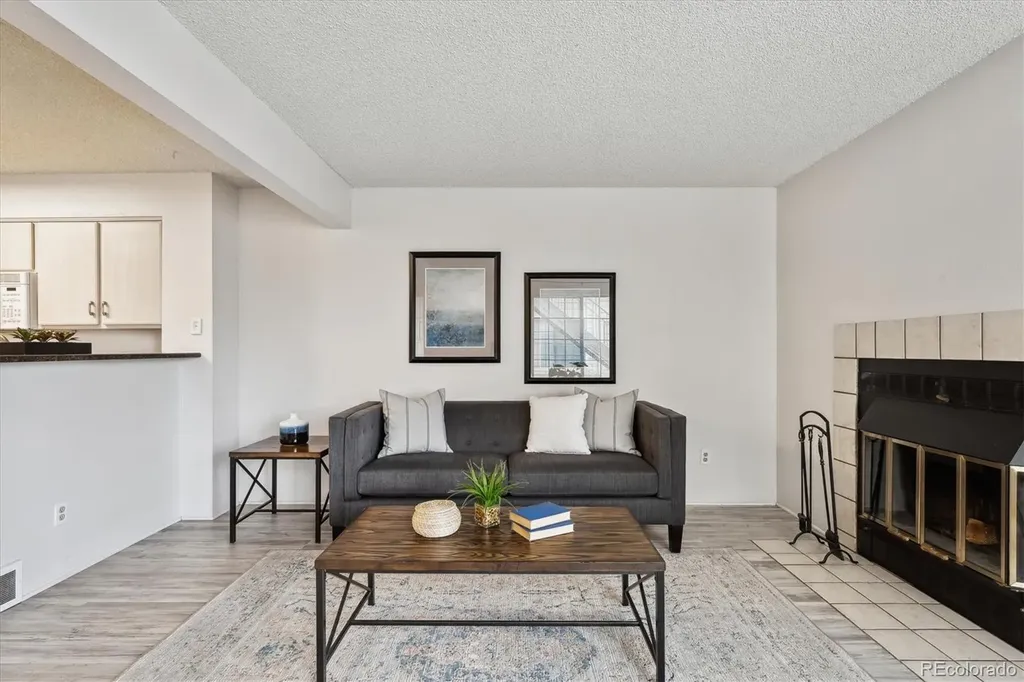 4804 E Kentucky Avenue Denver CO 80246