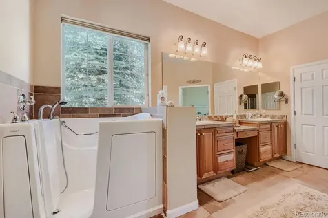 16648 Antero Street Broomfield CO 80023