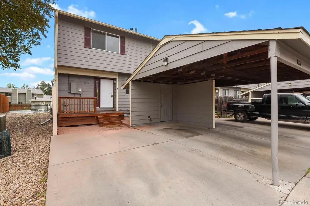 8771 Carr Loop Arvada CO 80005