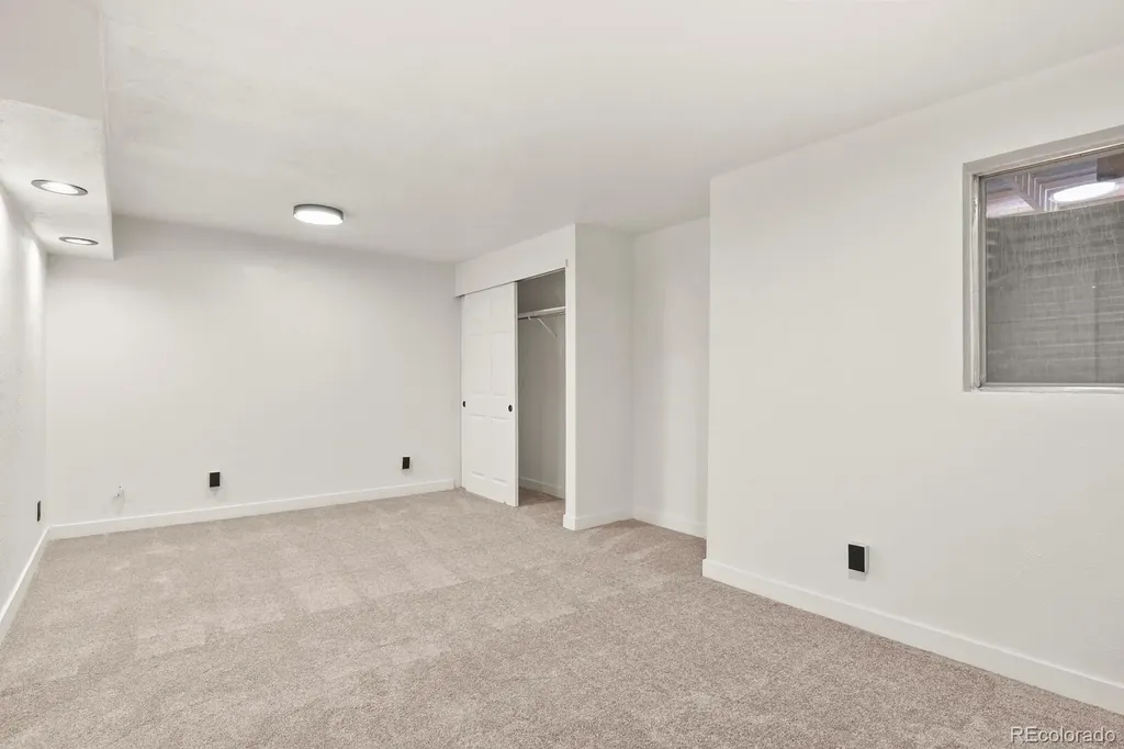 8771 Carr Loop Arvada CO 80005